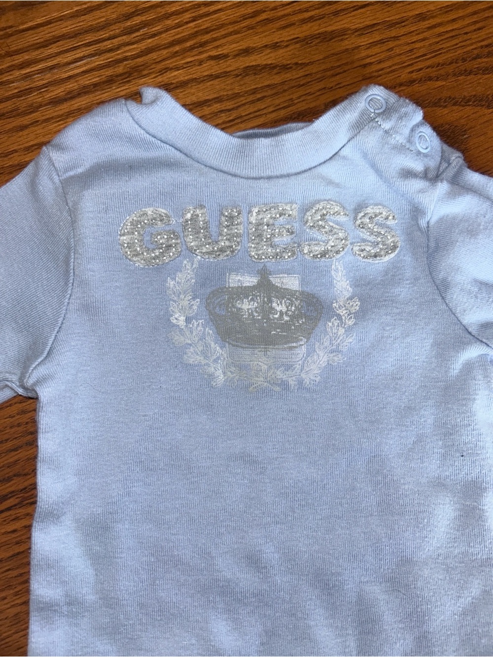 GUESS baby